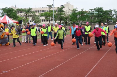 中市勞資趣味運動會沙鹿登場 鼓勵勞工朋友走出戶外運動休閒