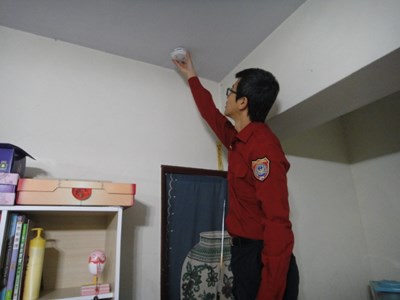 保障居家消防安全 中市投入800萬元補助安裝住警器