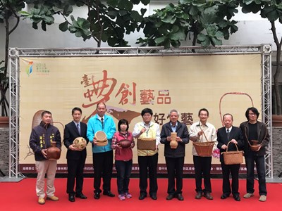 木竹藝術研習成果展    即日起陽明大樓展出