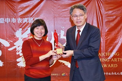 台中金藝獎劉玄詠獲獎 林副市長: 藝術表演者是文化傳承最重要的舵手