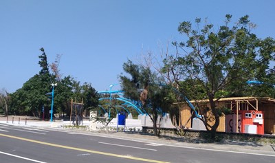 高美濕地遊客服務中心南側公園停車場完工 明年開放免費停車