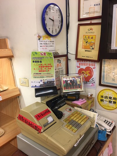 元旦起不得免費提供購物塑膠袋行業增至14類 中市府配合中央專案查核