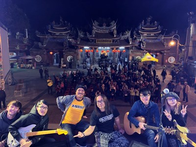 舊年露天電影院x廟口此聲 金曲歌王謝銘祐壓軸獻唱