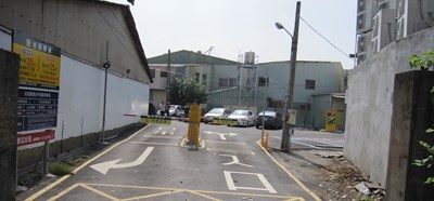 中市府訂停車場收費上限杜絕逢甲商圈春節抬價 違者最重得廢止登記證