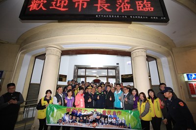 中市加強重要節日安全維護工作不停歇  林市長慰問執勤同仁