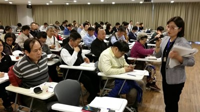 勞工局舉辦勞資會議種子人員培訓課程，吸引150位民眾踴躍報名參與。