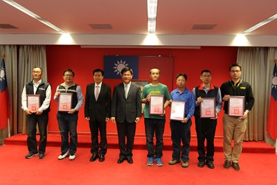 中市6企業率先汰換燃油鍋爐改天然氣 林市長表揚盼更多企業響應