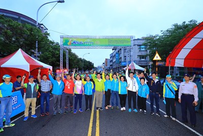 2027F451-6CA5-4C1D-9BDE-E04954A54FA0