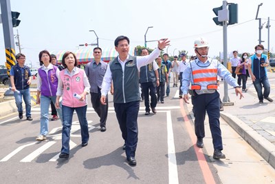 視察水湳智慧城計畫道路通車暨中水道工程_180426_0011