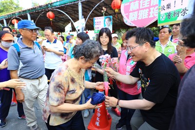 B4BAF876-9E79-406A-B295-ED5F110BC895