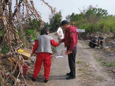 消防局提醒民眾清明節掃墓慎用火