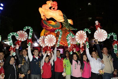 豐原率先亮燈 林市長宣布台灣燈會正式開跑