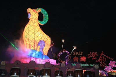 燈會試燈民眾搶先體驗 林市長盼賞燈破800萬人次