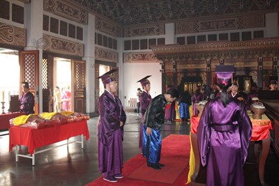 首屆大成至聖先師春祭典禮　潘副市長與孔子後代孔垂長參加