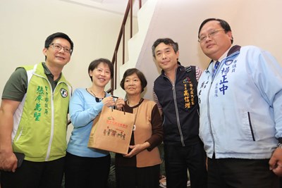 照顧獨居老人  市府獨居老人資料庫雲端平台提供整合服務