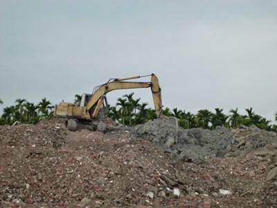 環警聯合破獲非法棄置營建廢棄物 環保局將違者送法辦 