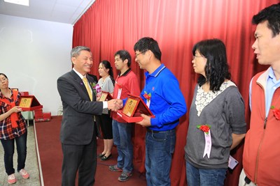 關連工業區模範勞工表揚  市府：力推區內發展，讓廠商與工作機會增加