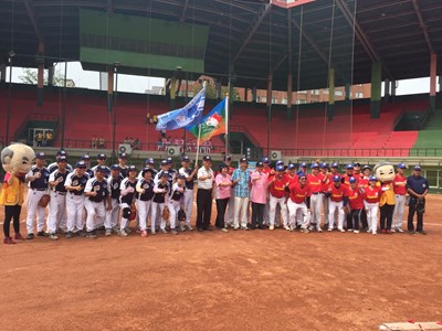 挑戰自我Play Ball！2015年不老棒球聯盟開打