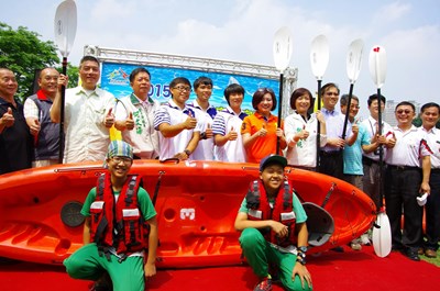 夏季安全戲水 中市6-9月推學生游泳優惠方案