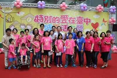 中市府全國首創「特別的愛在台中‧盛夏活力營」7月開課 給特教孩子不同的暑假體驗！