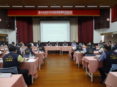 聽取基層的聲音 張副市長訪視西區公所