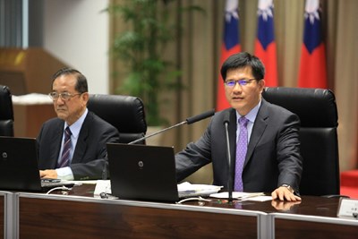 全力推動路平 林市長：4年內改善500公里道路