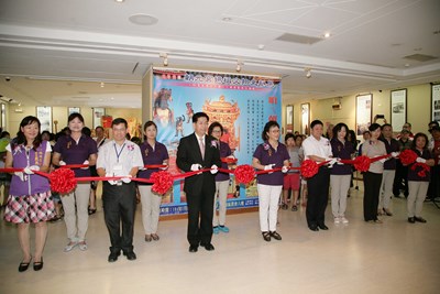 104年百年宮廟梧棲朝元宮媽祖文物史料展 體驗「走大轎」民俗文化