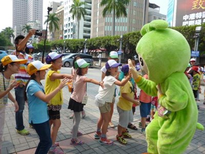 中市綠能交通體驗營反應熱烈  傳遞學生「低碳小種子」概念