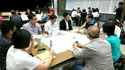 市府辦理公民咖啡館展開對話 百位代表暢談志工首都