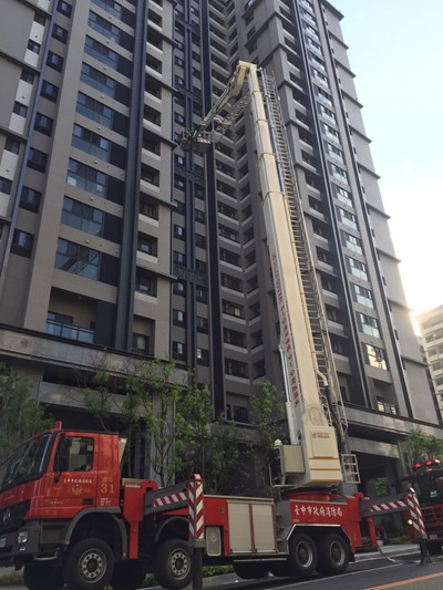 參照美國救災作業模式 中市消防局全國首次舉辦CCIO高層建築物搶救演練