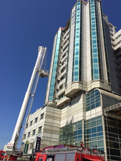 觀摩發揮成效 融合美國救災作業模式 第四救災救護大隊辦理高樓搶救演練