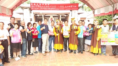 中秋情 人團圓 文化局活動送月餅助弱勢 散播佳節溫暖