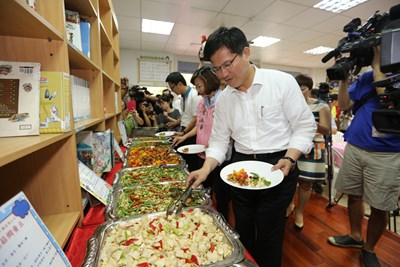 中市營養午餐使用非基改大豆、在地蔬菜   林市長盼成為農業示範區