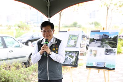 視察溪西、李科永紀念圖書館基地        林市長：融合水與綠 打造良好閱讀環境