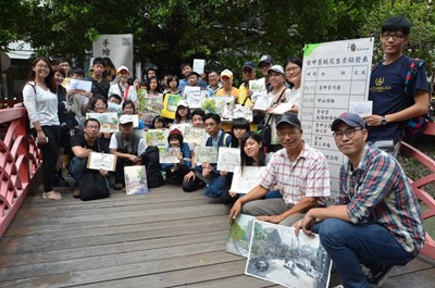 「盧安藝術」寫生記錄中市歷史景點      下一站將到太陽餅博物館