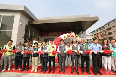 和龍、民龍聯合里活動中心啟用      林市長盼促進舊社區發展