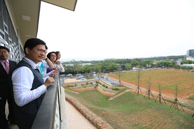 東海國小新校舍落成啟用 林市長盼縮短城鄉差距 提供學生更優質學習環境