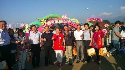 鳥來嬤參訪台中國際花毯節    相當肯定與讚賞