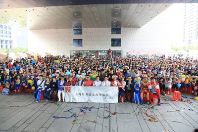 相見歡公益園遊會溫馨登場  林市長籲更多人當「行動菩薩」