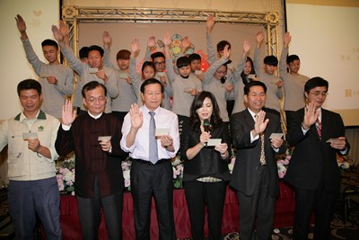 行動菩薩發願成才 高職學生宣誓努力學習 盼成技職達人、大師