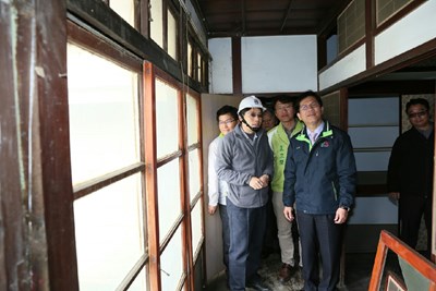 視察港務公司副首長日式宿舍 林市長盼市港合作吸引人潮