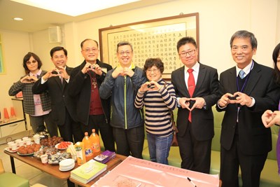 陳副總統當選人與潘副市長關懷社會弱勢 承諾提供更完善社福照顧