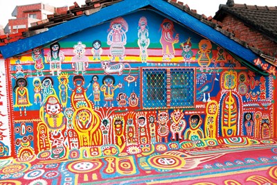 南屯忠勇路56路公車 18日起延駛高鐵 也可到彩虹眷村