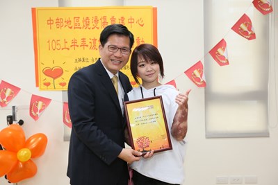 八仙塵暴傷友展舞藝 林市長鼓勵所有傷友持續復健 早日回復正常生活