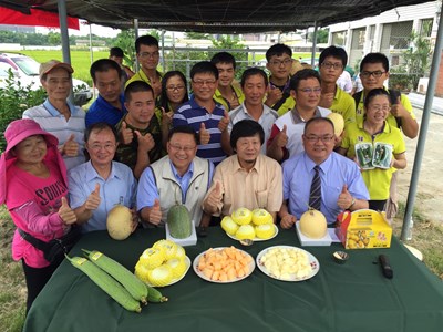 優質洋香瓜今開園    打造台中瓜果故鄉 