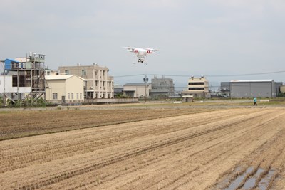 遏止焚燒稻草 中市府加強稽查並推動稻草翻耕入土