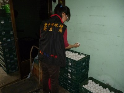 衛生局抽驗雞蛋及豆干 1件雞蛋抗生素超標已下架並續查