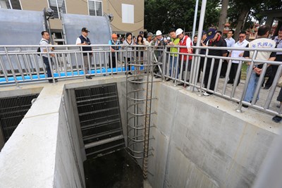 林市長視察烏日湖日抽水站 人員及機組均完成颱風防汛整備
