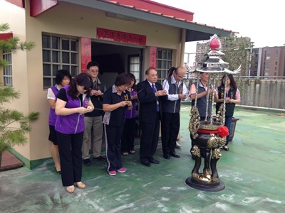 宗教團體座談會北區公所舉行 民政局長說明宗教相關規定