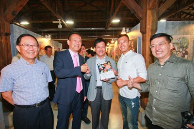 亞洲插畫年度大賞 醜比頭、初音未來、香蕉人台中相見